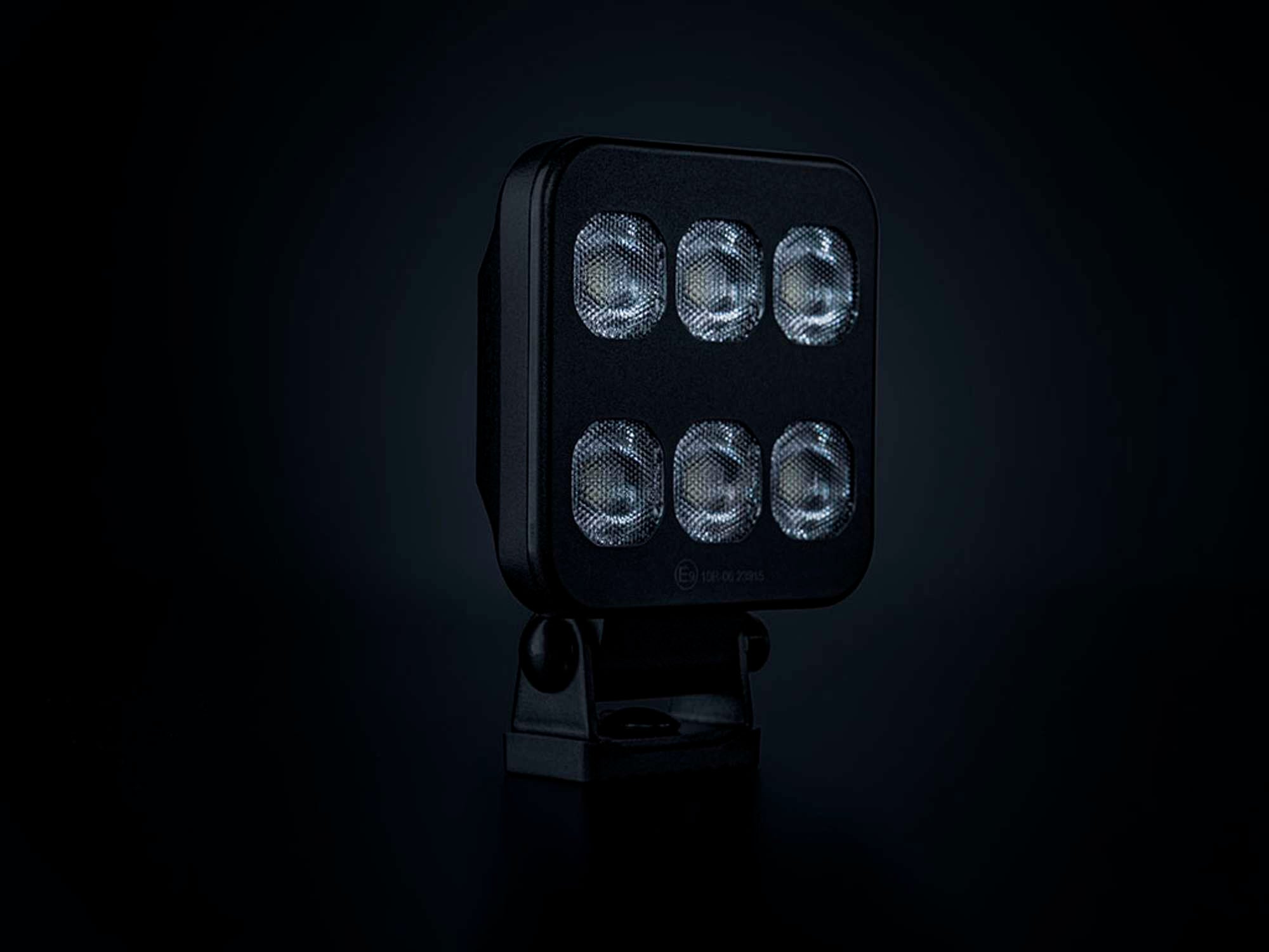 DARK KNIGHT HARDCORE ARBETSLJUS 32 W