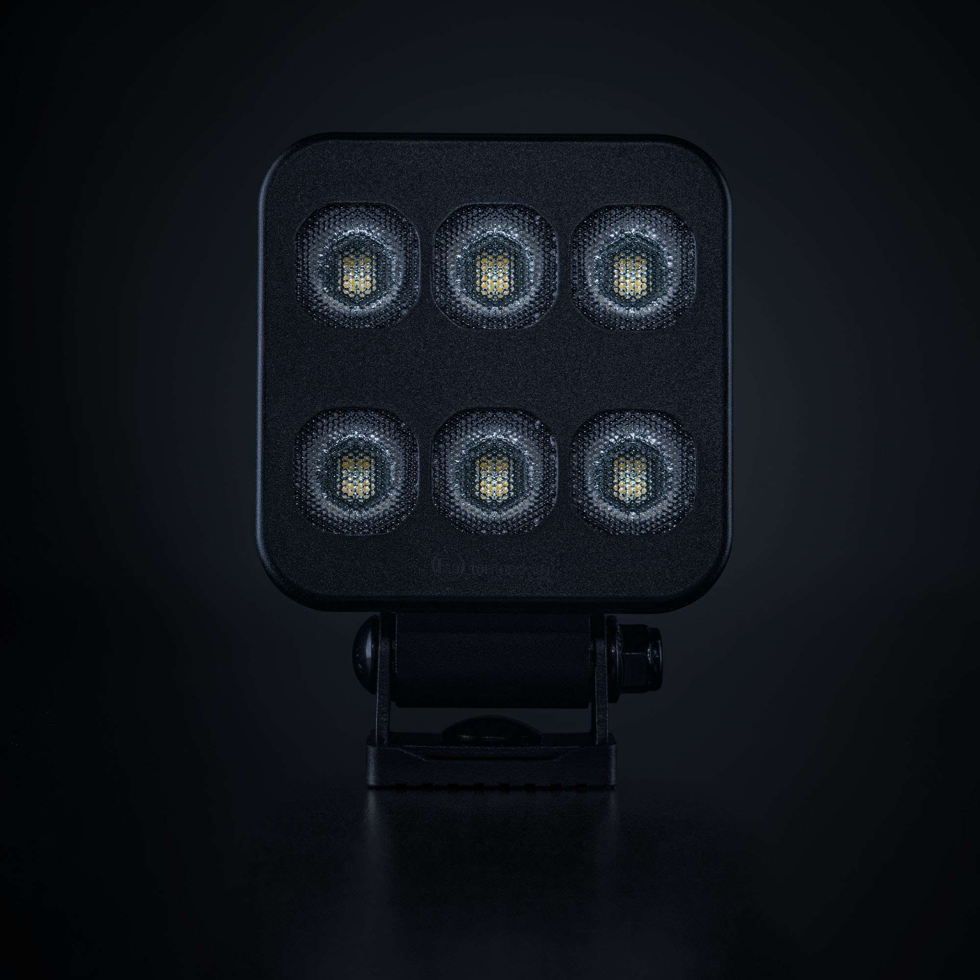DARK KNIGHT HARDCORE ARBETSLJUS 32 W