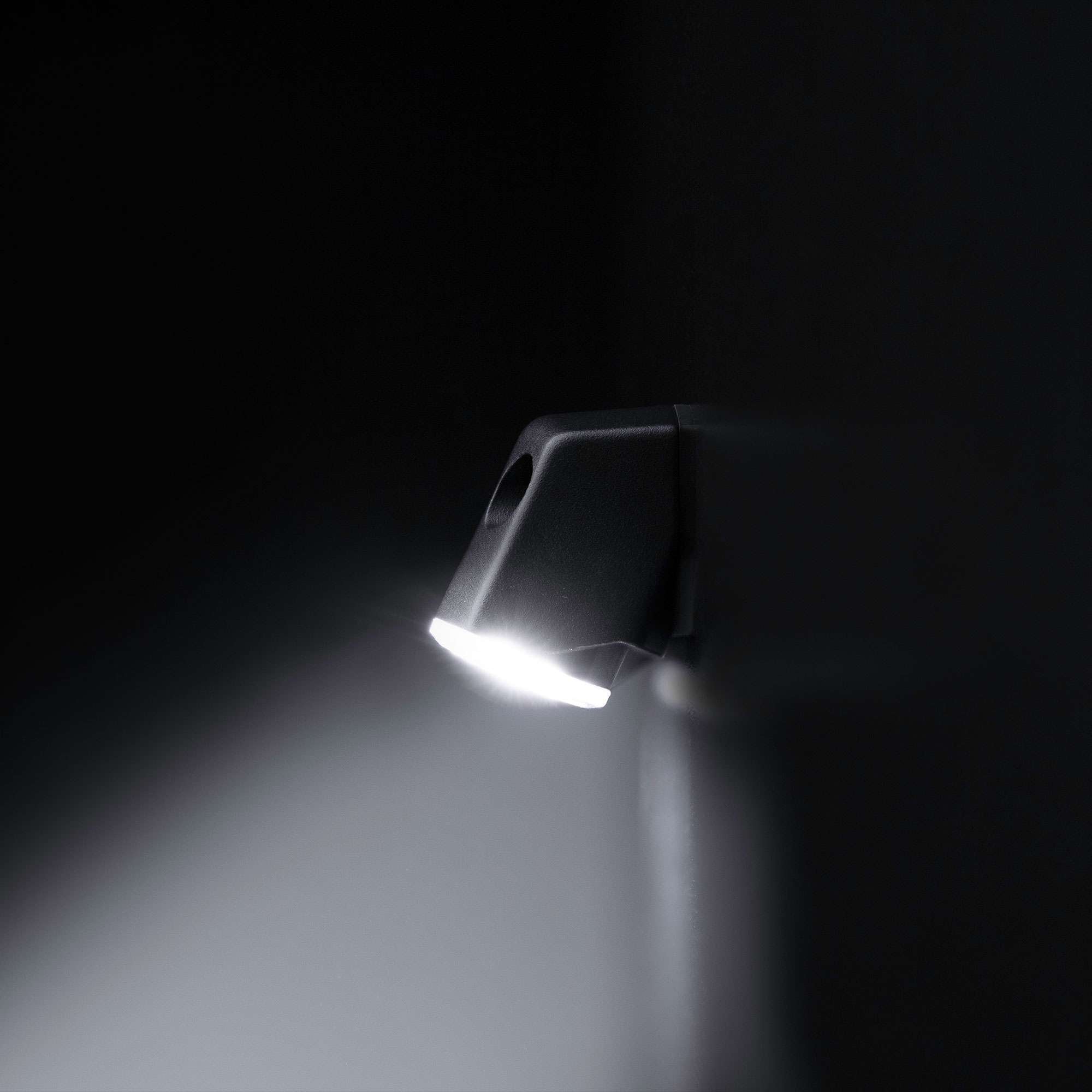 FIREFLY SCENE LIGHT 30 W