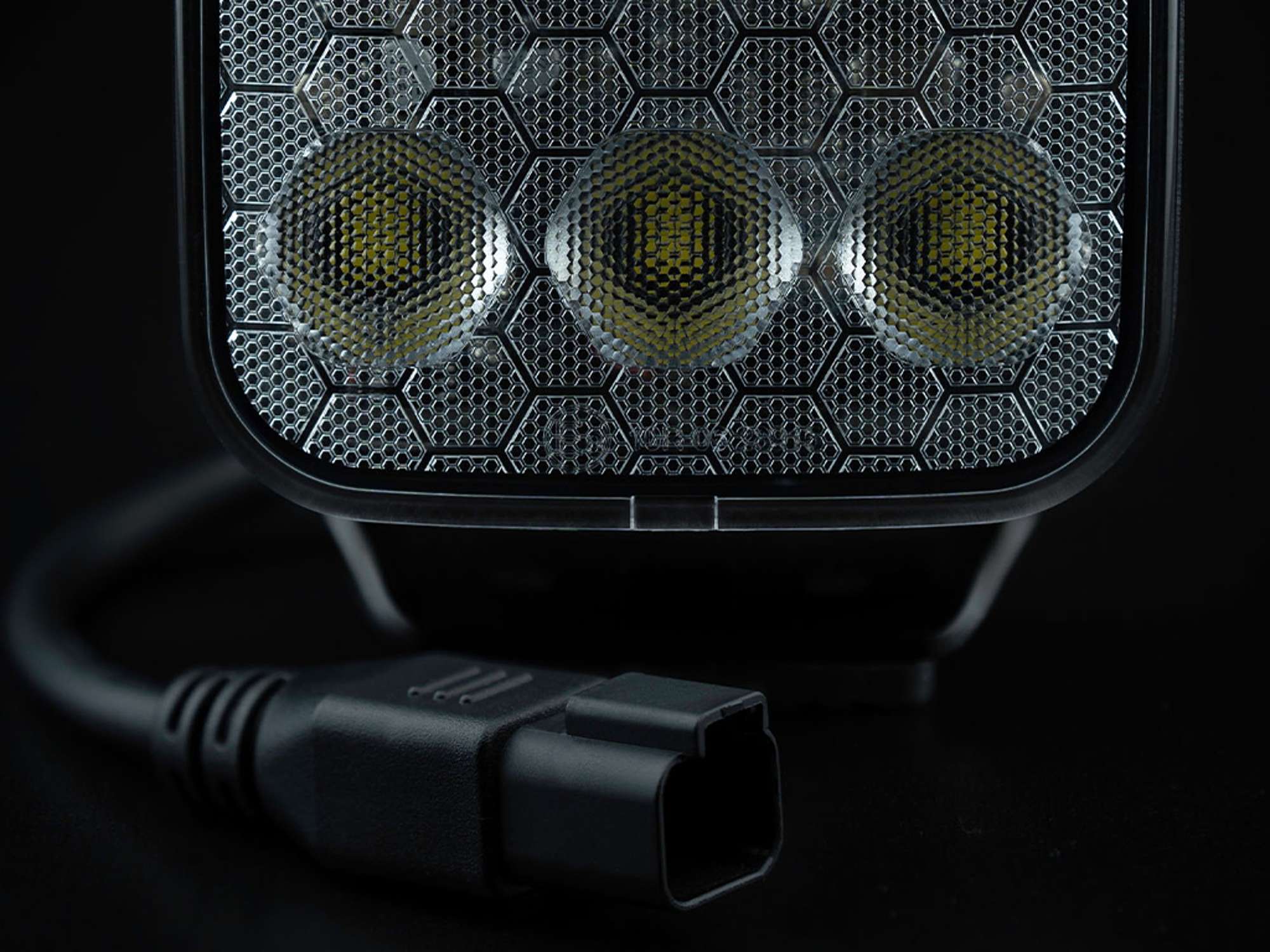 UNITY EDGE ARBETSLJUS 37 W
