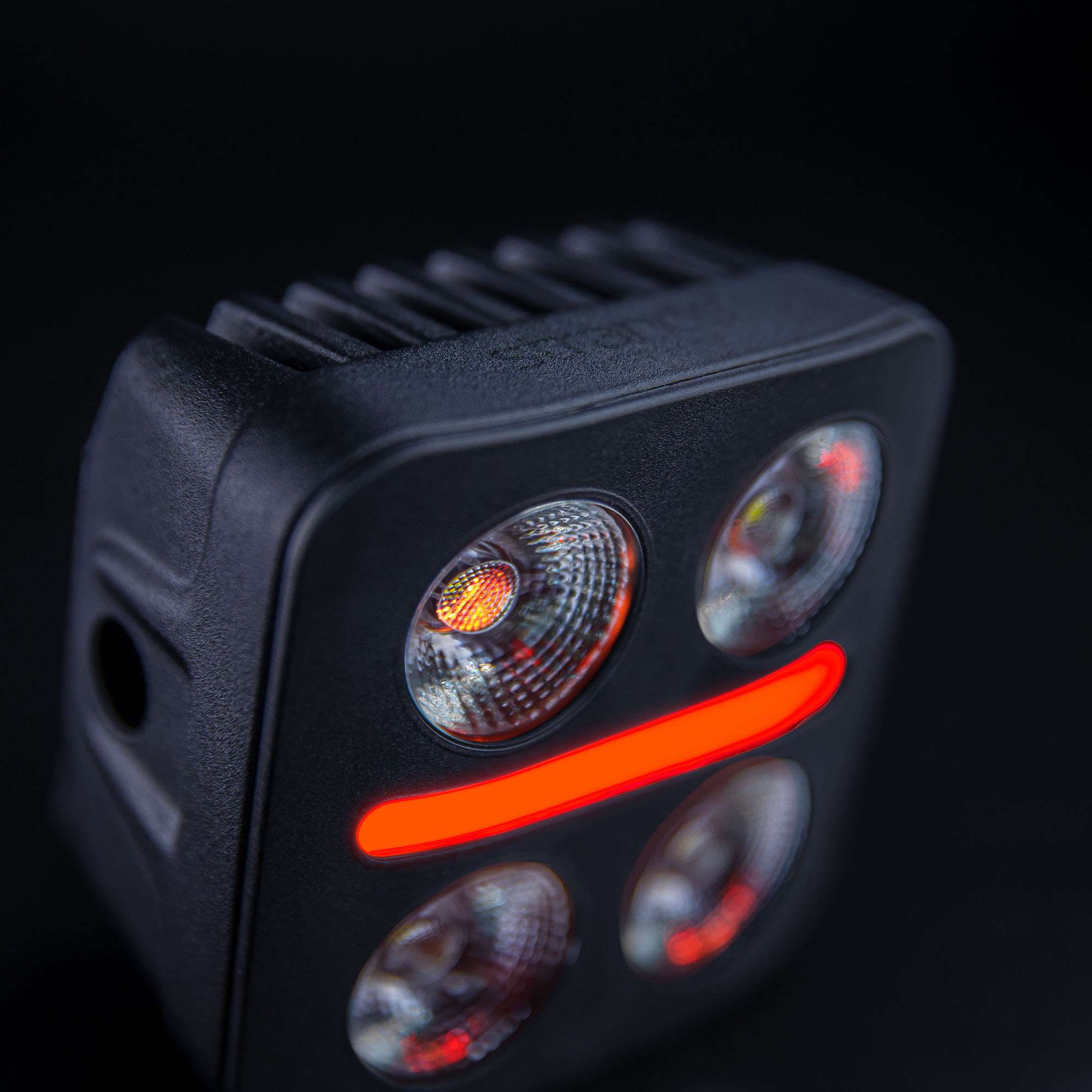 NUUK D-LINE QB ARBETSLJUS 39W