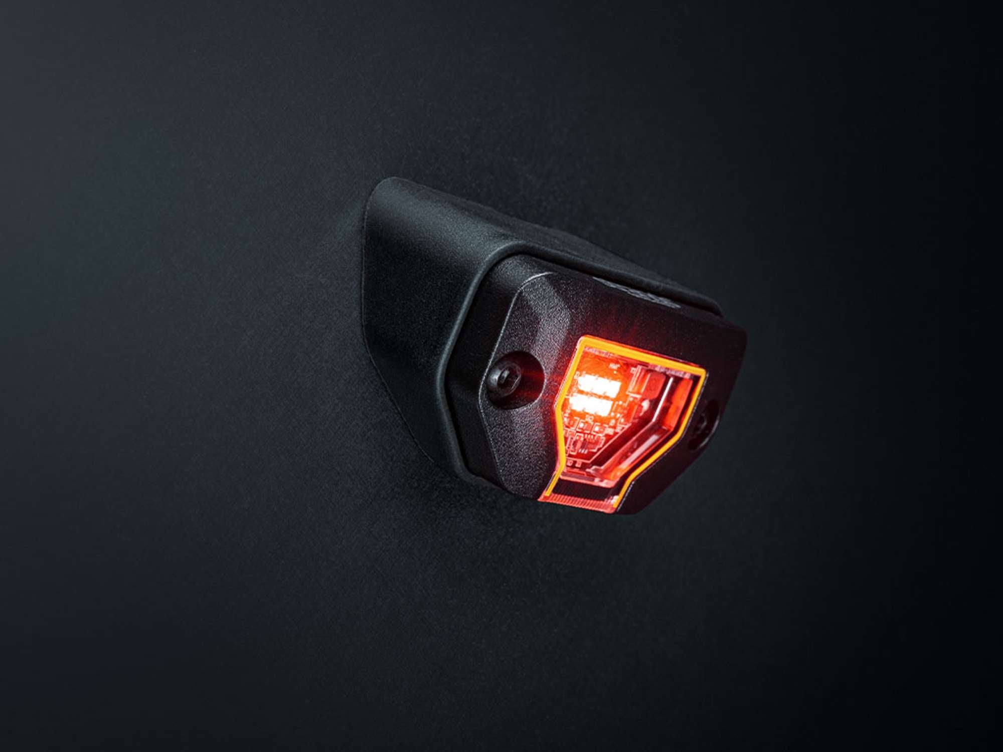 UNITY ROCK LIGHT RED