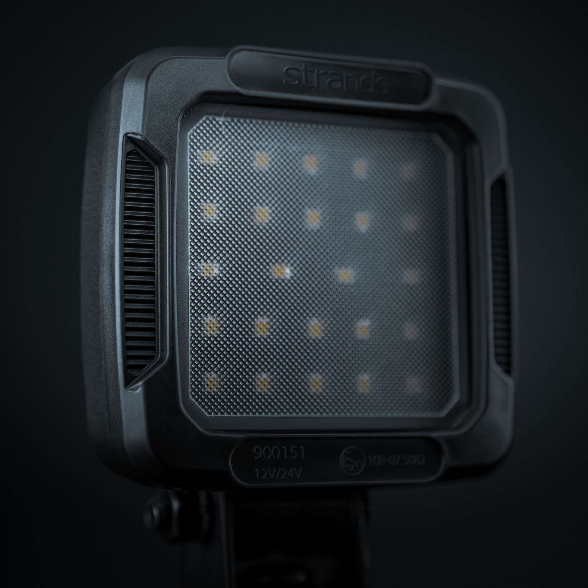 FREEDOM LEGACY ARBETSLJUS 18W