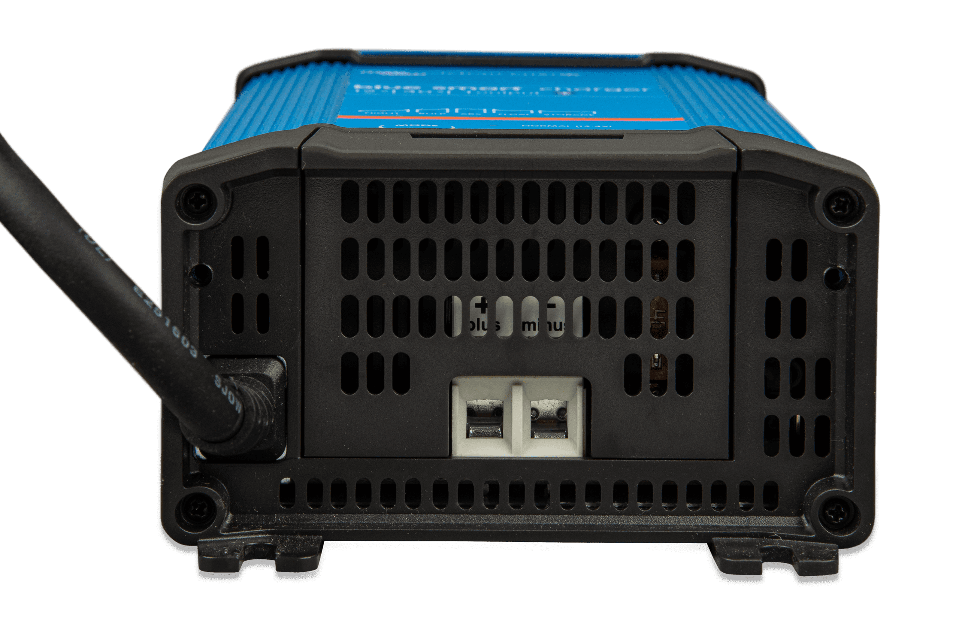 Blue Smart IP22 Charger 12/30(1) 230V CEE 7/7