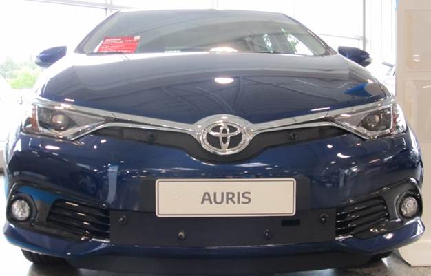 Kylarskydd Toyota Auris 2016>