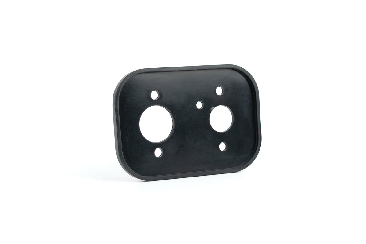 Heater mounting seal
