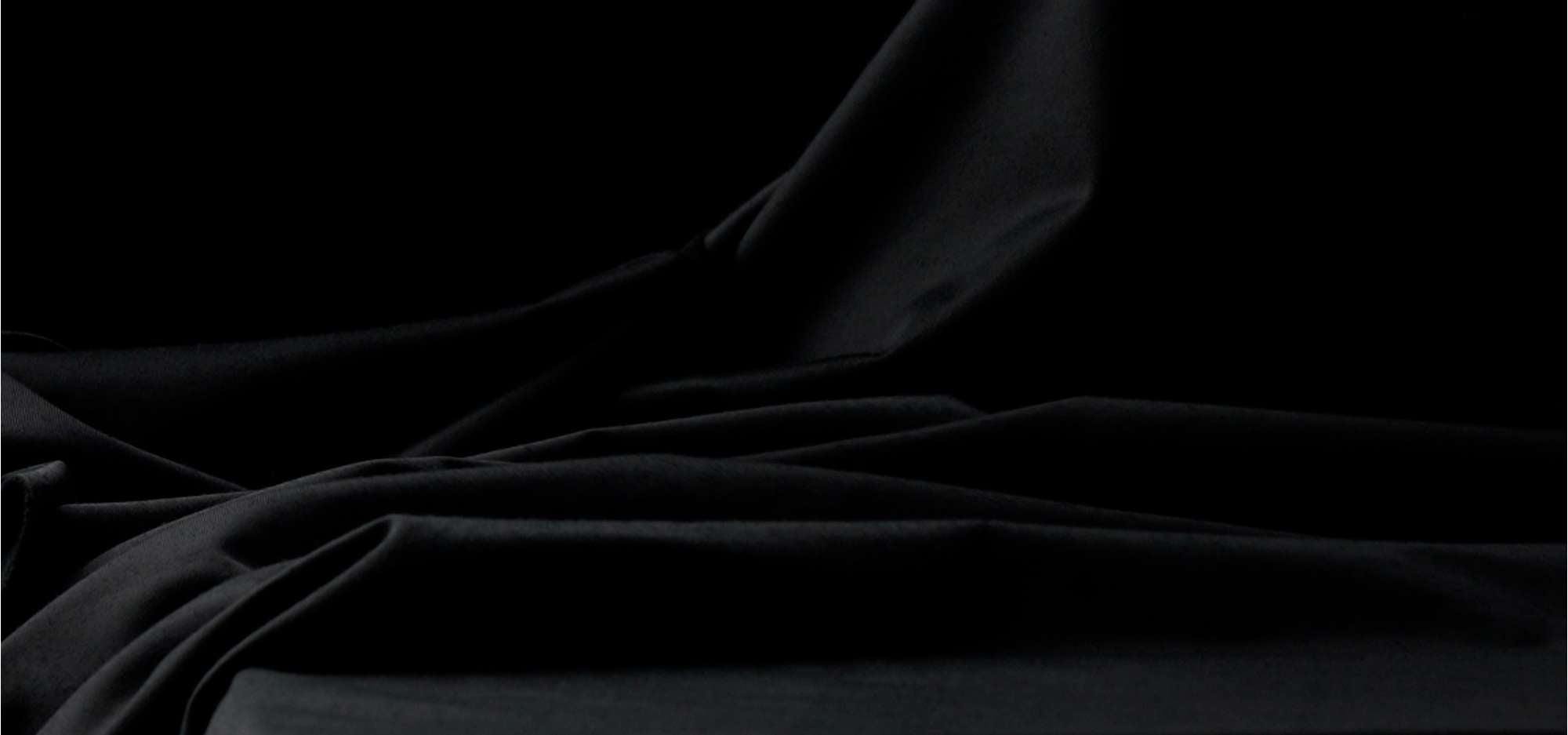 AMBASSADOR LIMITED EDITION EXTRALJUS 9″