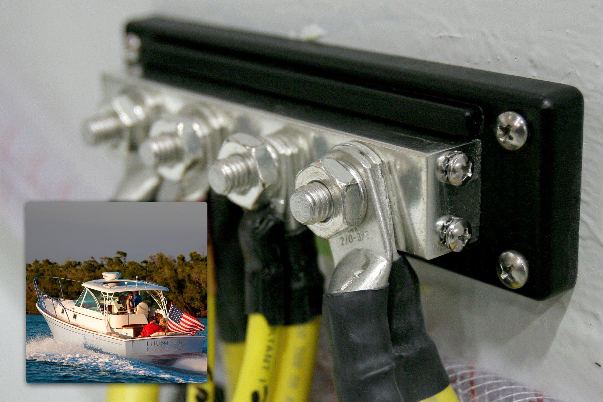 BSS PowerBar 4x 3/8-16 Stud Terminal (Bulk)